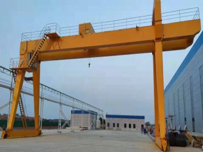 門式起重機的防搖擺技術如何提升作業效率？